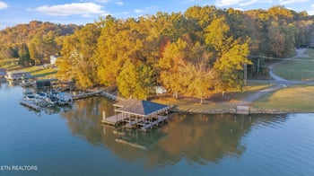 3200 Keller Bend Rd, Knoxville, TN 37922