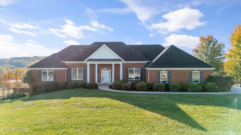 3200 Peterson Rd, Greenback, TN 37742