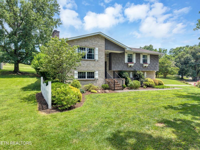 3202 Patty Rd, Maryville, TN 37803