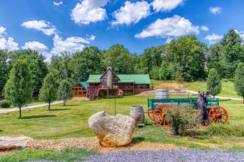 3202 Valley Home Rd, Sevierville, TN 37862