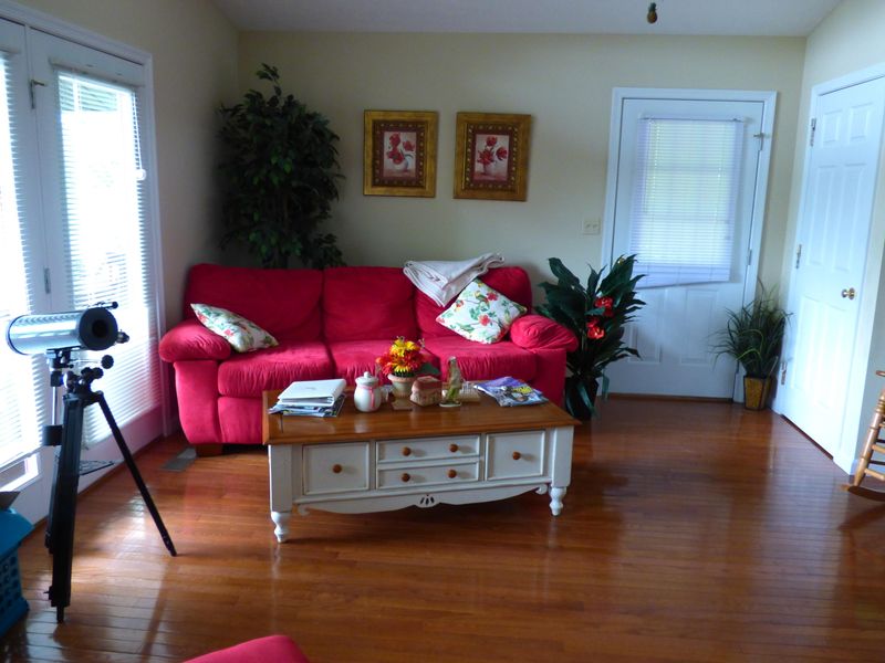 3206 Devault Rd, Louisville, TN 37777