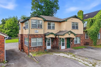 3206 E Magnolia Ave, Knoxville, TN 37914