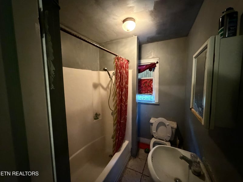 3207 Ashland Ave, Knoxville, TN 37914