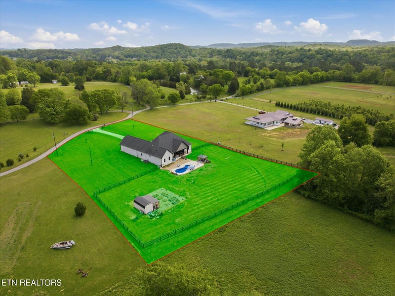 3207 Hankins Ln, Knoxville, TN 37914