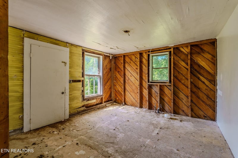 3208 Black Oak St, Pigeon Forge, TN 37863