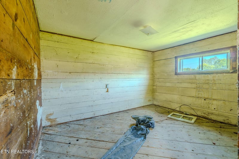 3208 Black Oak St, Pigeon Forge, TN 37863