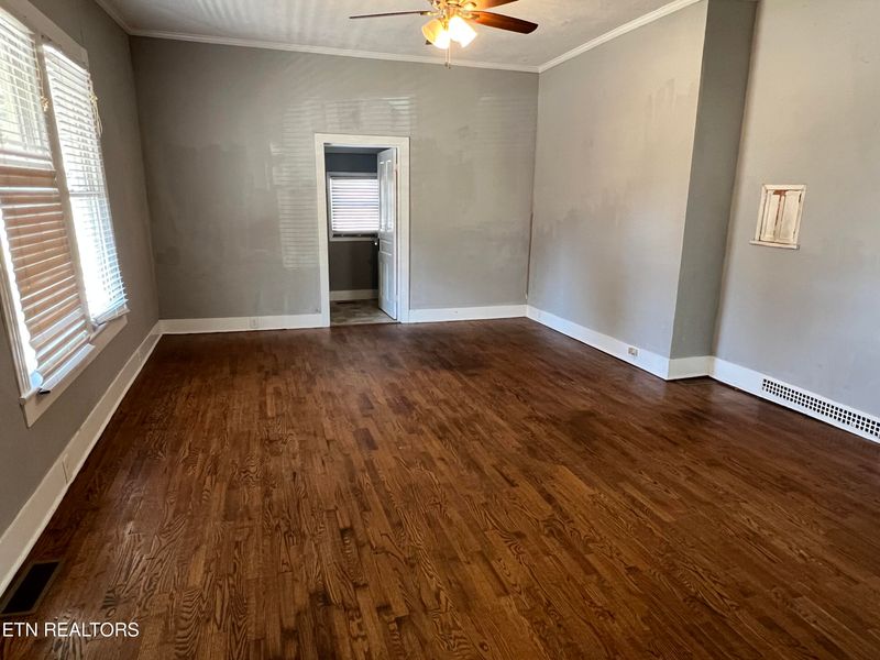 3208 Pershing St, Knoxville, TN 37917