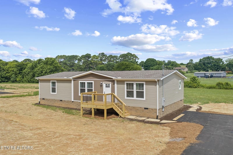 3209 Sweetwater Vonore Rd, Sweetwater, TN 37874