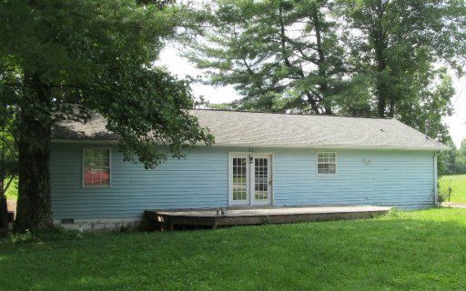 321 Liberty Rd, Wartburg, TN 37887