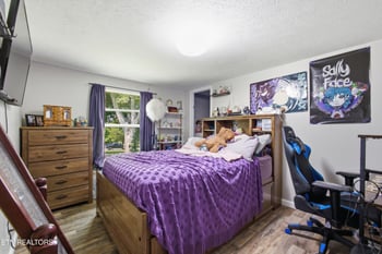321 Rose Cir, Kingston, TN 37763