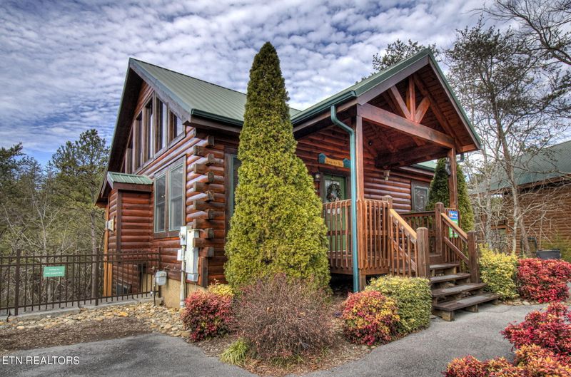3210 Steeple Way, Pigeon Forge, TN 37863
