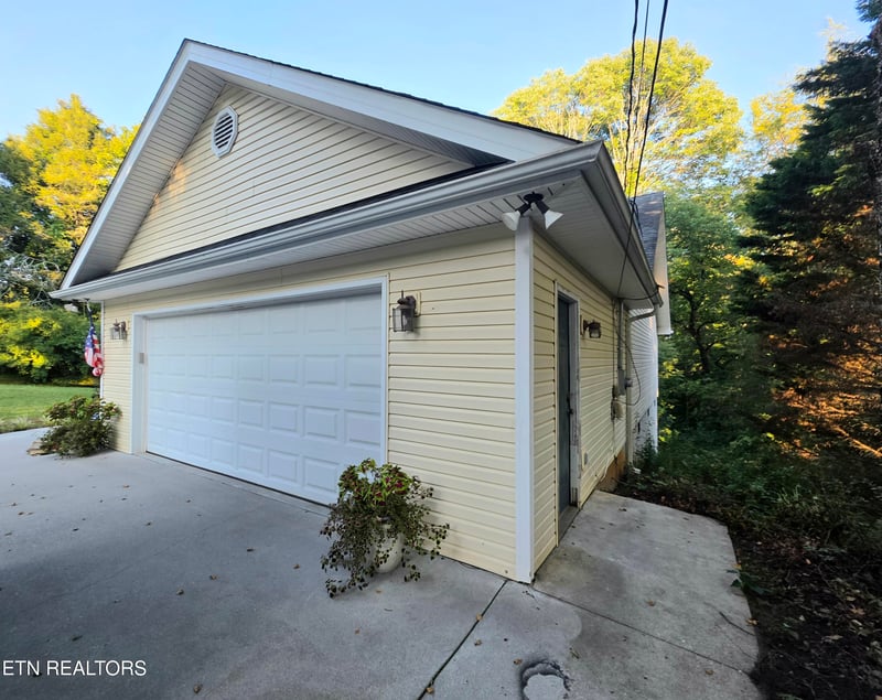 3210 Topside Rd, Knoxville, TN 37920