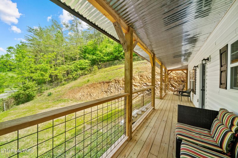 3211 Leonard Huskey Ln, Pigeon Forge, TN 37863