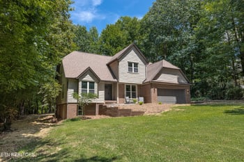 3212 Rocky Waters Dr, Louisville, TN 37777