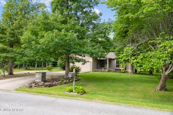 3213 Pueblo Dr, Crossville, TN 38572
