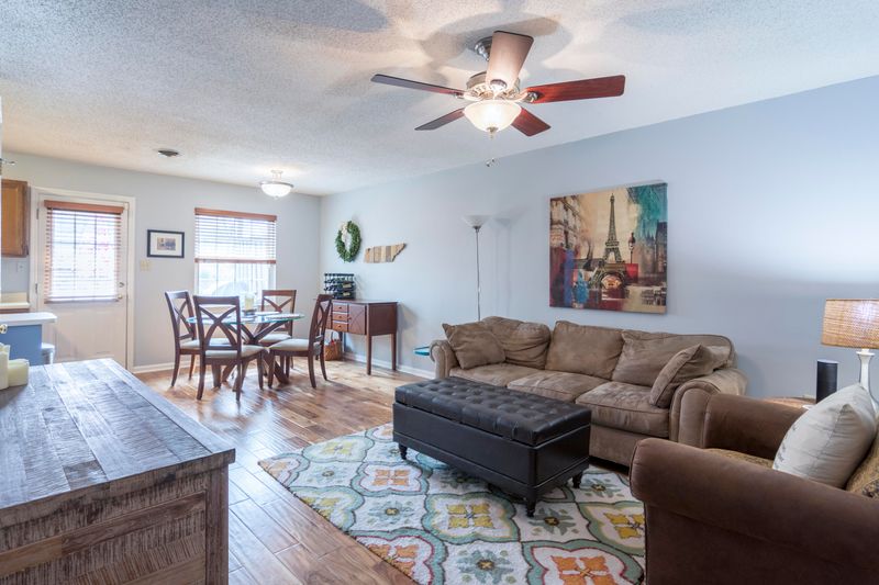 3214 Trace Ct, Knoxville, TN 37912