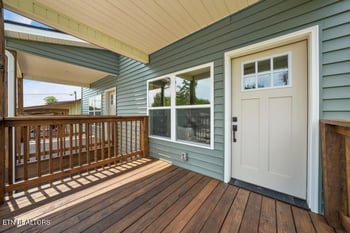 3215 Johnston St, Knoxville, TN 37921