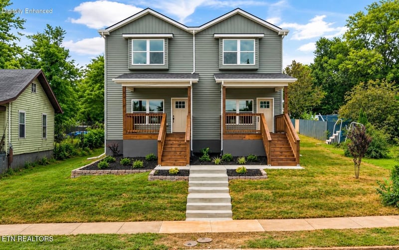 3215 Johnston St, Knoxville, TN 37921