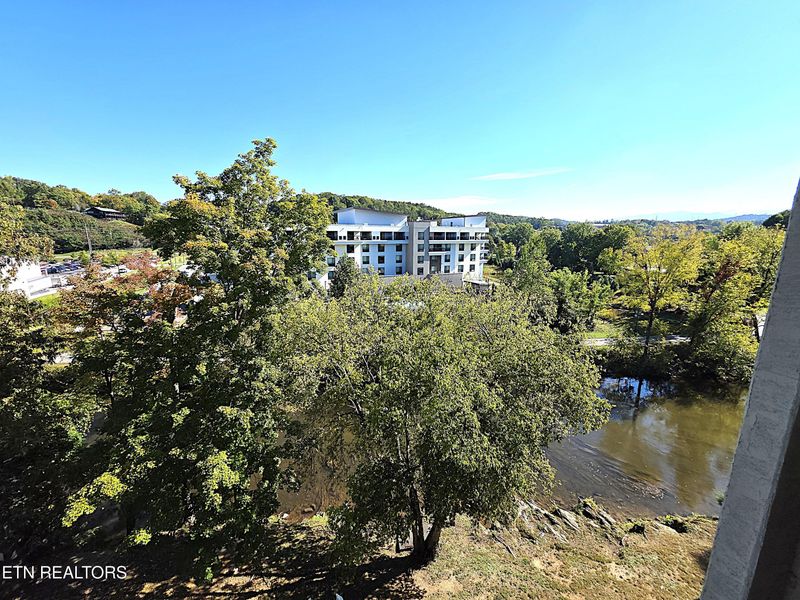 3215 N River Rd #STE 306, Pigeon Forge, TN 37863