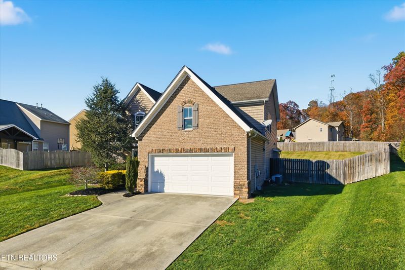 3215 Saddle Path Ln, Knoxville, TN 37931