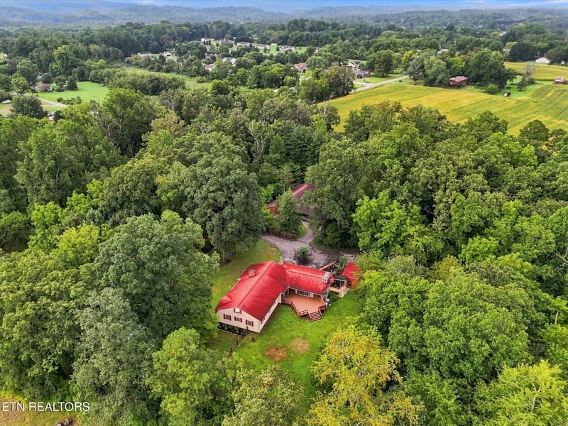 3215 Tuckaleechee Pike, Maryville, TN 37803