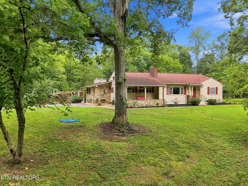 3215 Tuckaleechee Pike, Maryville, TN 37803