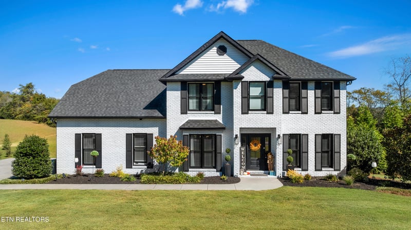 3216 Bentwood Dr, Kodak, TN 37764