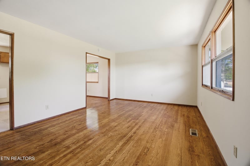 3216 Lineback Rd, Knoxville, TN 37921