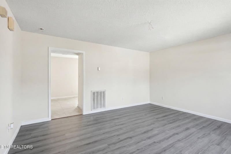 3216 Quiet Way, Knoxville, TN 37918