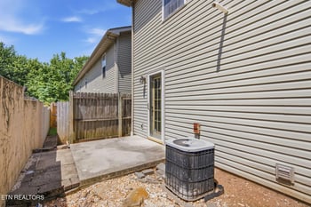 3216 Quiet Way, Knoxville, TN 37918