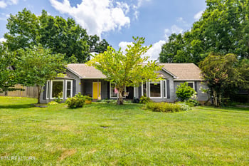3216 Roanoke Cir, Knoxville, TN 37920