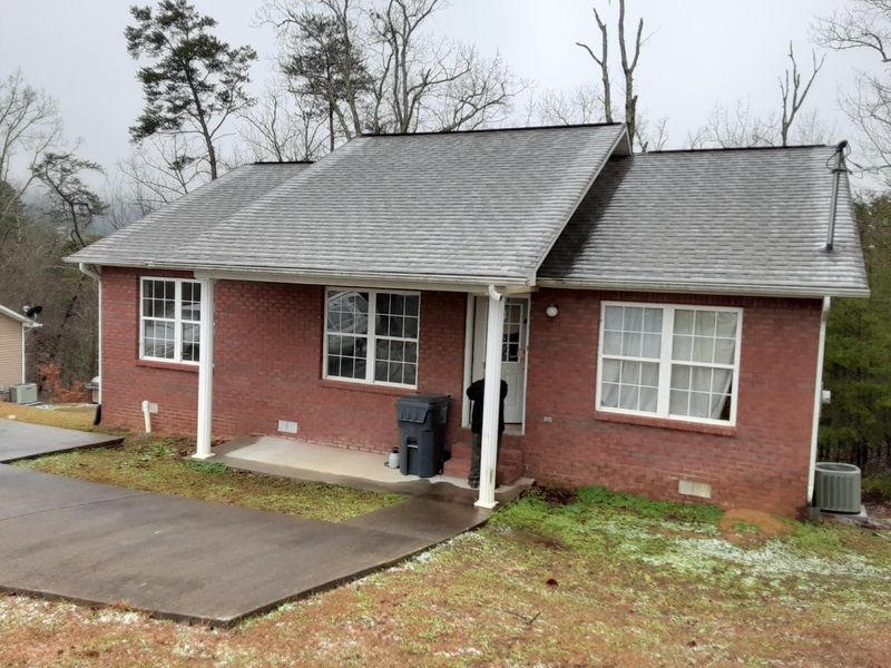 3218 Gold Dust Dr, Pigeon Forge, TN 37863