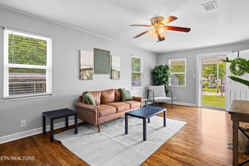 322 Abrams St, Rockford, TN 37853