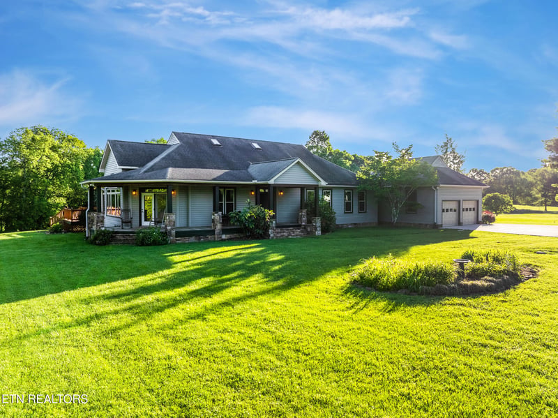 322 River Ford Rd, Maryville, TN 37804