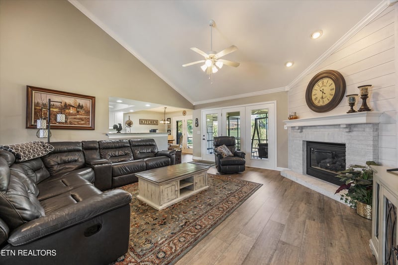 322 Tigitsi Way, Loudon, TN 37774