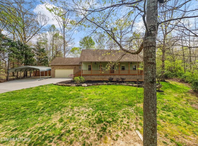 3220 Red Hawk Dr, Maryville, TN 37803