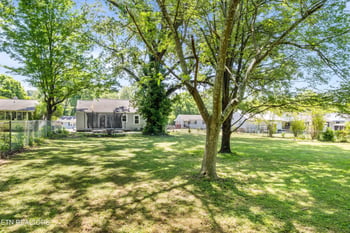 3221 Boright Dr, Knoxville, TN 37917