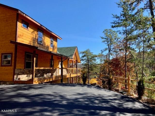 3222 Cristobal Way, Sevierville, TN 37862