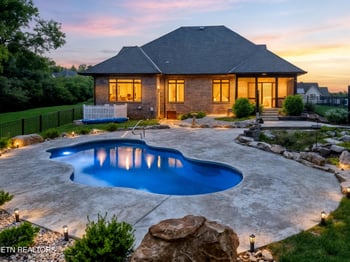 3223 Lowes Ldg, Louisville, TN 37777