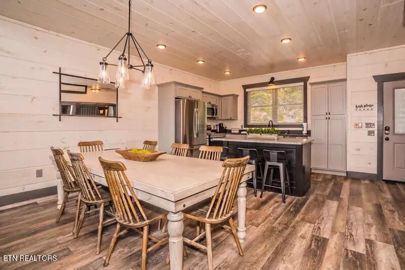 3224 Legacy Vista Dr, Sevierville, TN 37876
