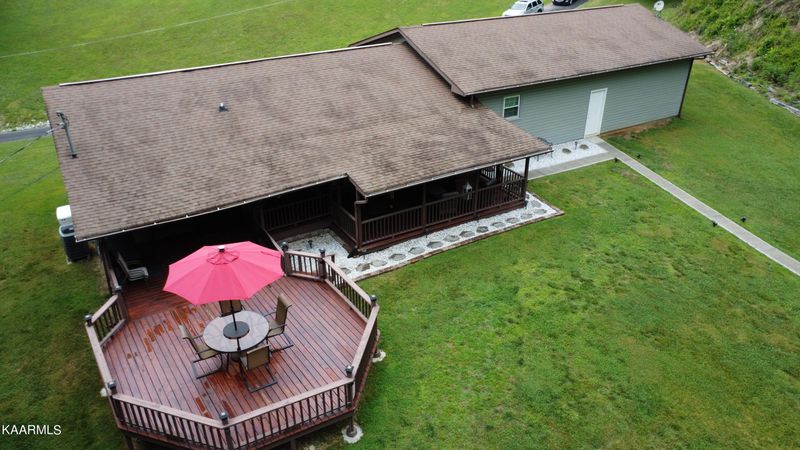 3224 Old Mountain Rd, Sevierville, TN 37876