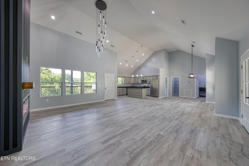3224 Sandpiper Ct, Kodak, TN 37764
