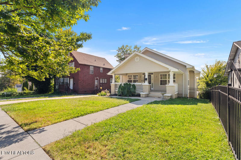 3226 E 5th Ave, Knoxville, TN 37914