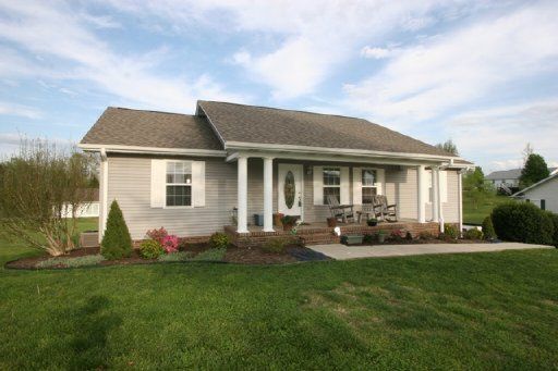 3226 Niles Ferry Rd, Vonore, TN 37885