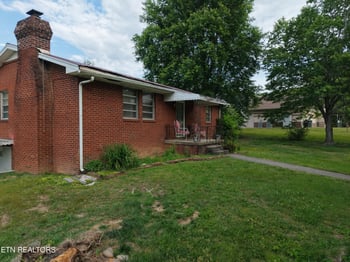 3227 George Light Rd, Knoxville, TN 37931