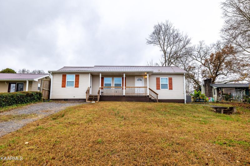 323 Harrison Bend Rd, Loudon, TN 37774