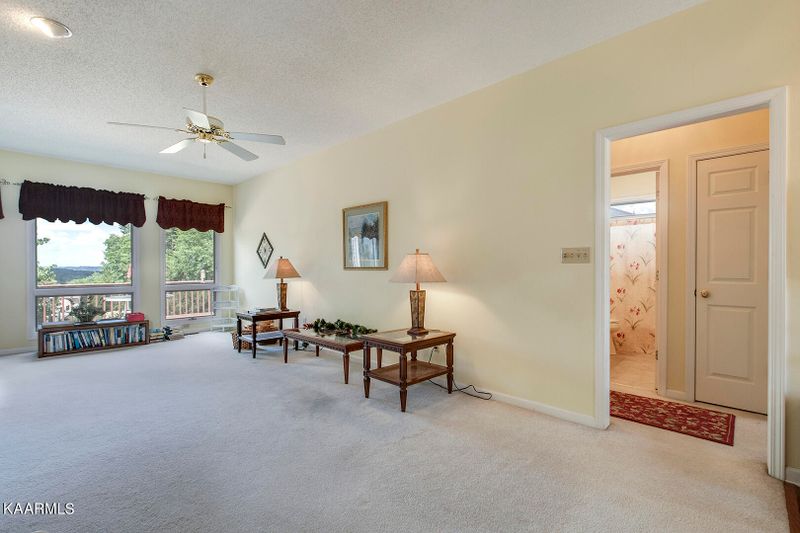 323 Mingo Way, Loudon, TN 37774