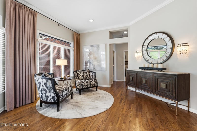 323 Okmulgee Cir, Loudon, TN 37774