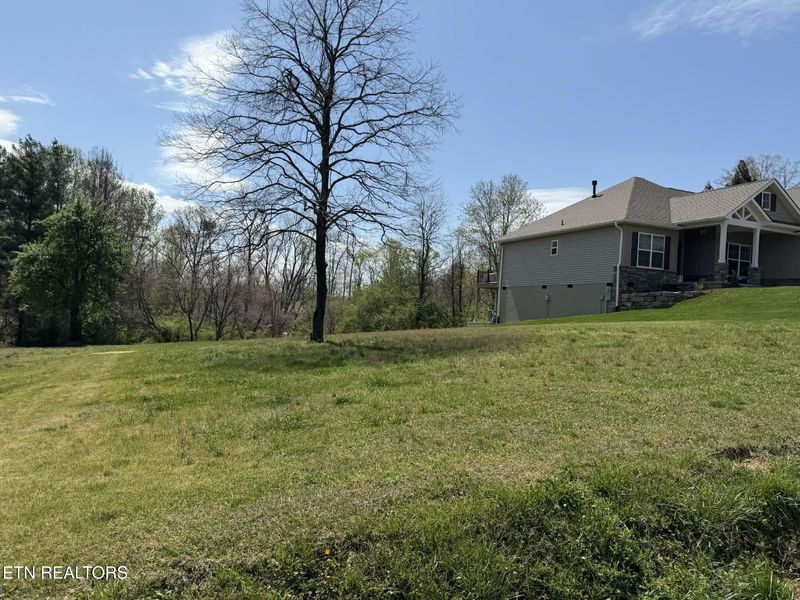 323 Tigitsi Way, Loudon, TN 37774