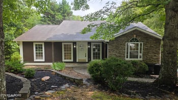 3230 Cove Creek Way, Sevierville, TN 37862